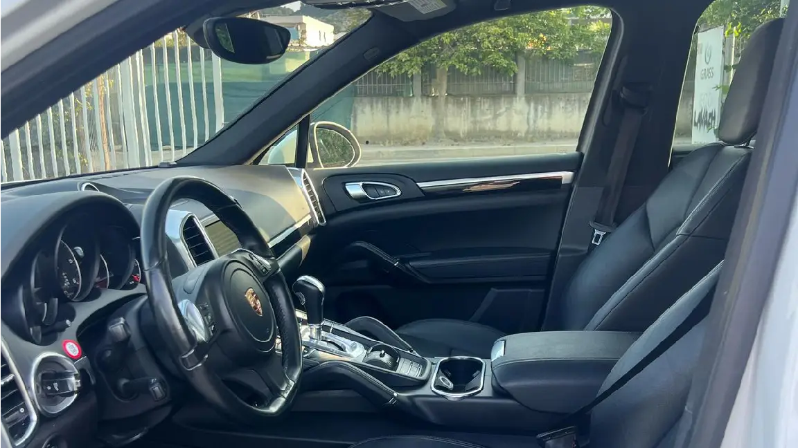 B (2)