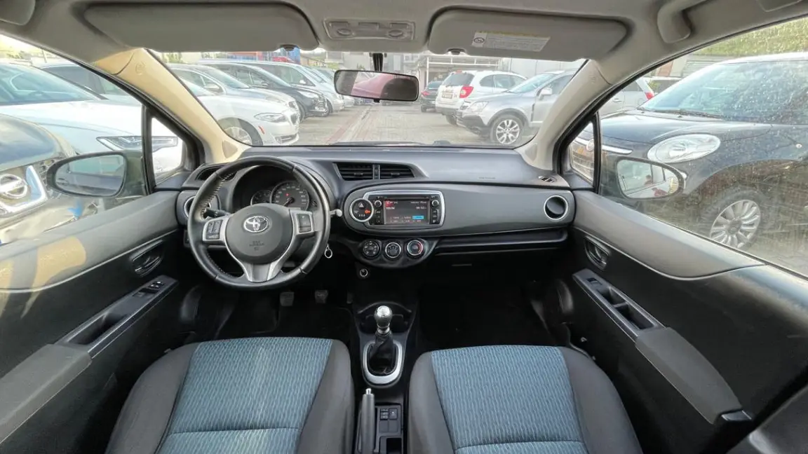Toyota (4)