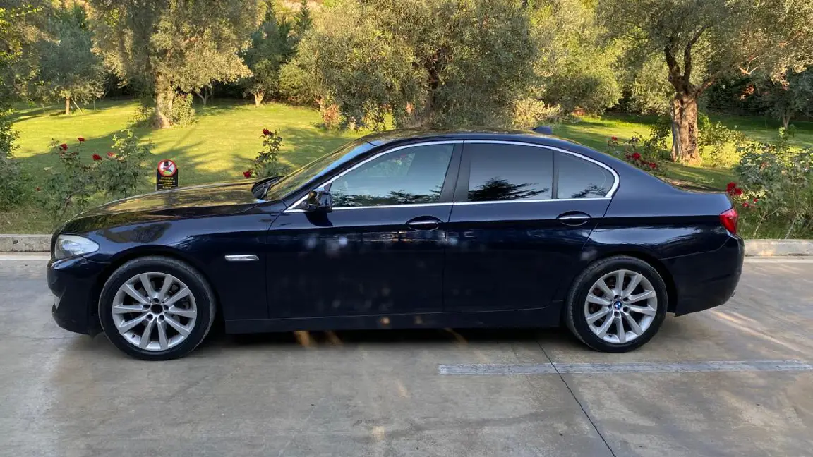 BMW SERIA 5