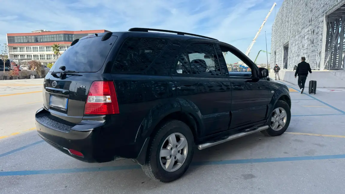 KIA (2)