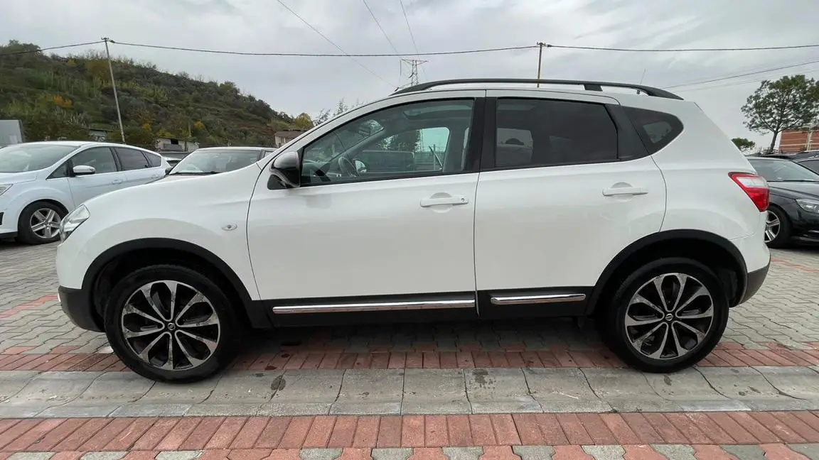 Nissan (4)