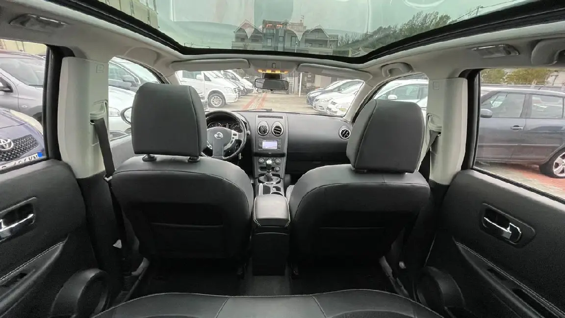 Nissan (5)