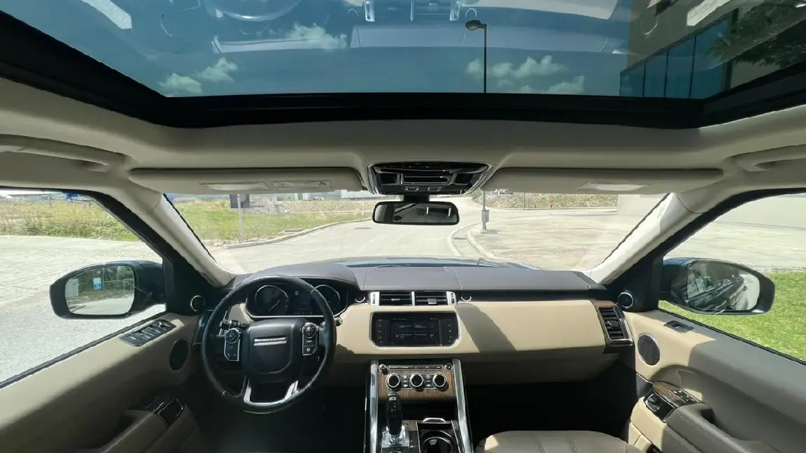 Range rover (2)