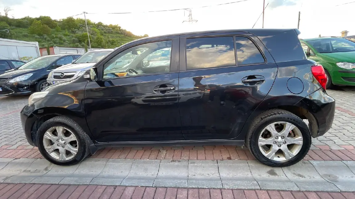 Toyota (3)