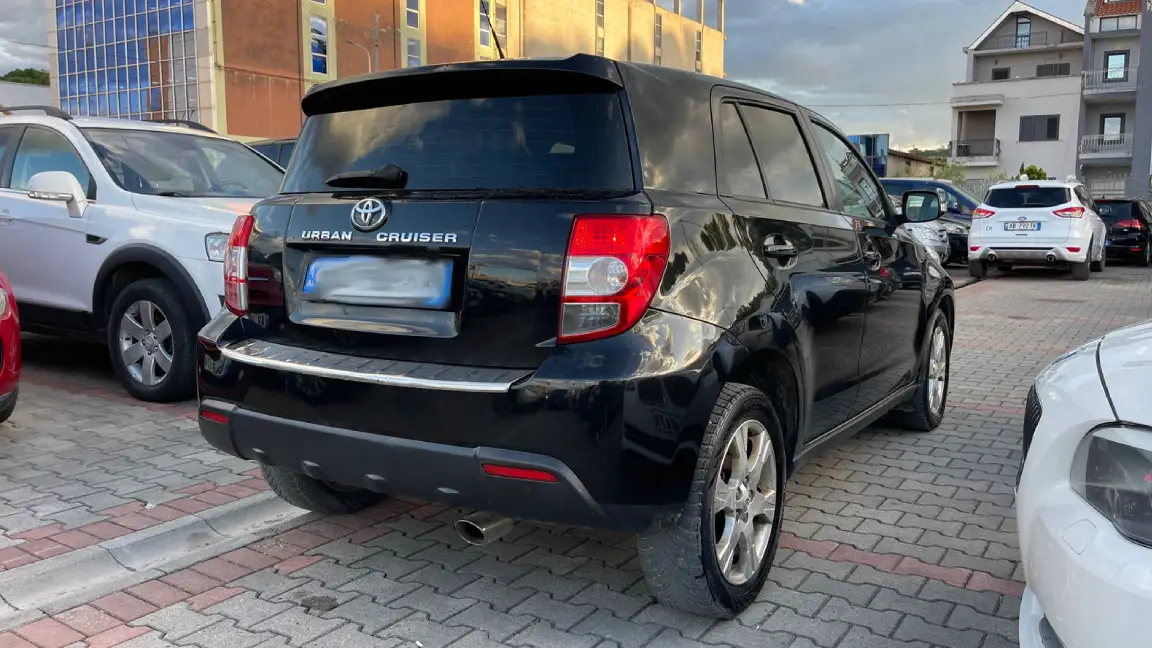 Toyota (5)
