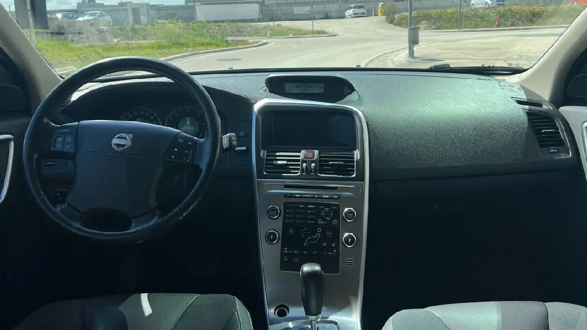 volvo (2)
