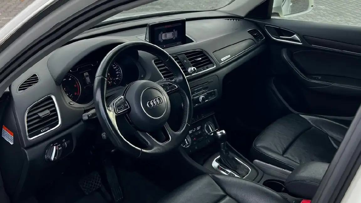 AUDI A3 (2)