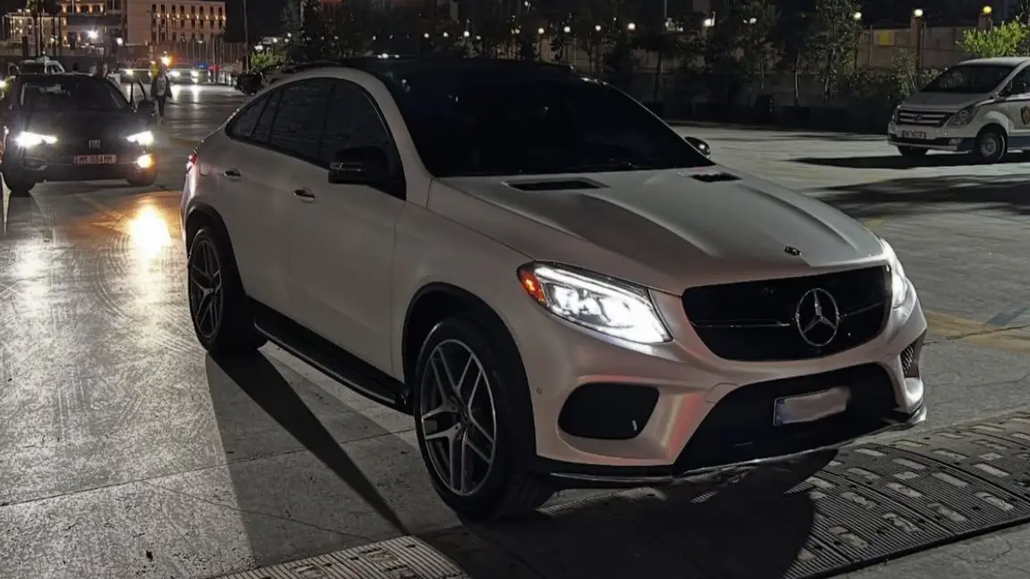 GLE (5)
