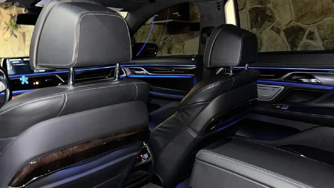 bmw seria 7 (1)