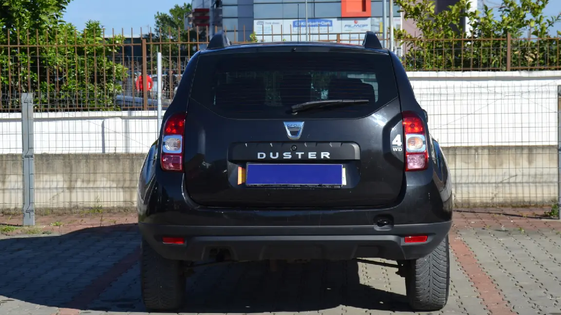 Dacia (3)