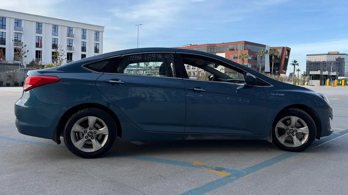 Hyundai (1)