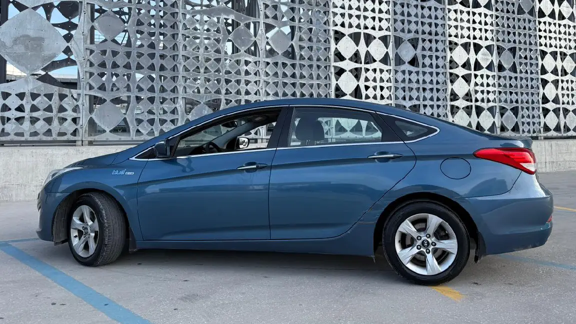 Hyundai (3)