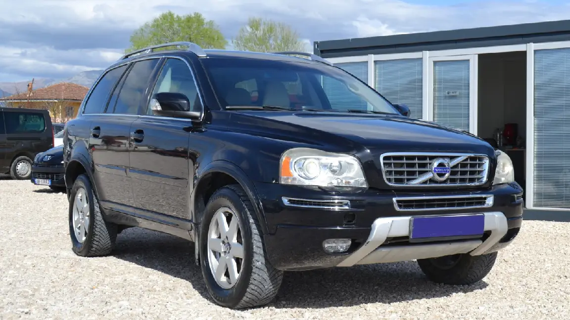 VOLVO (1)
