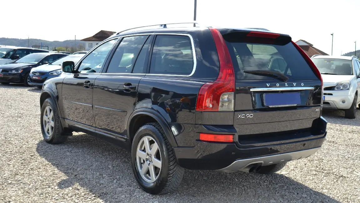 VOLVO (4)