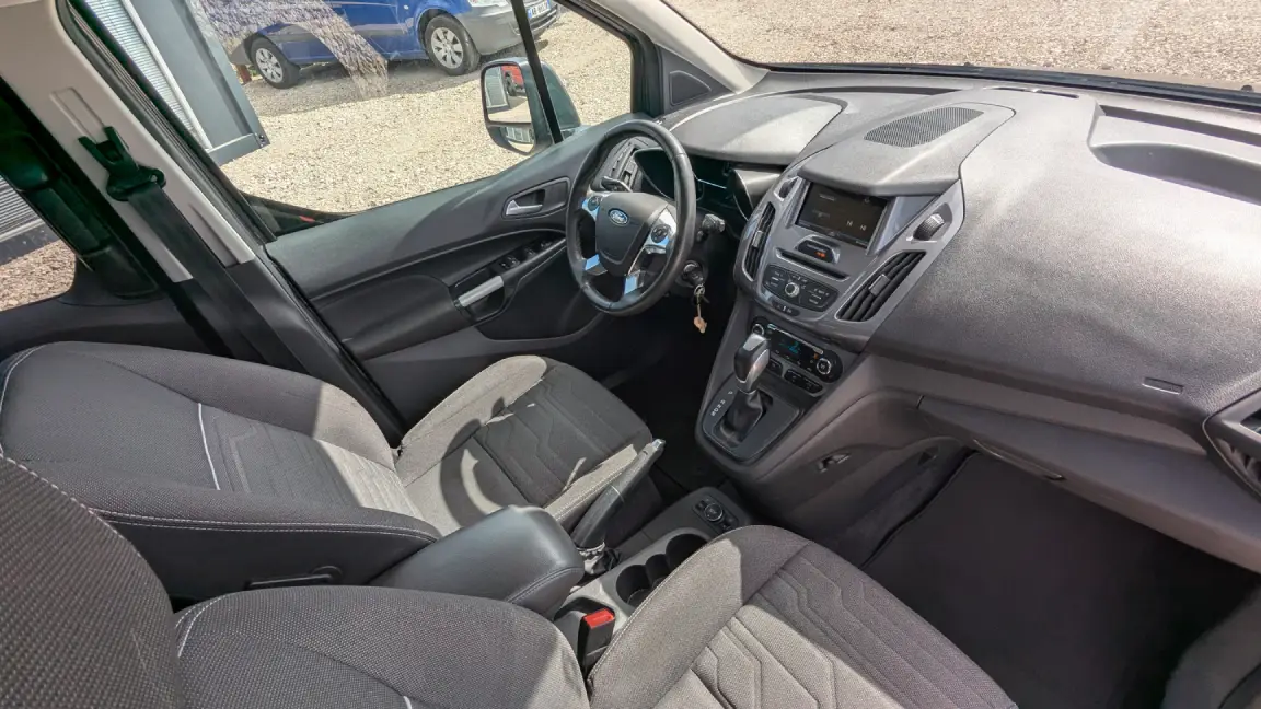 ford furgon (4)