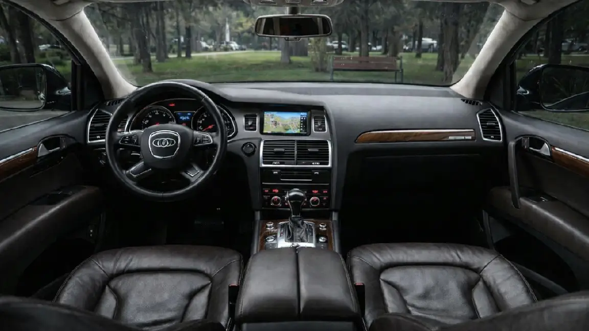 Audi q7 (2)