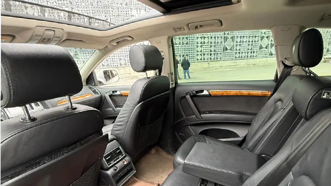Audi q7 (7)