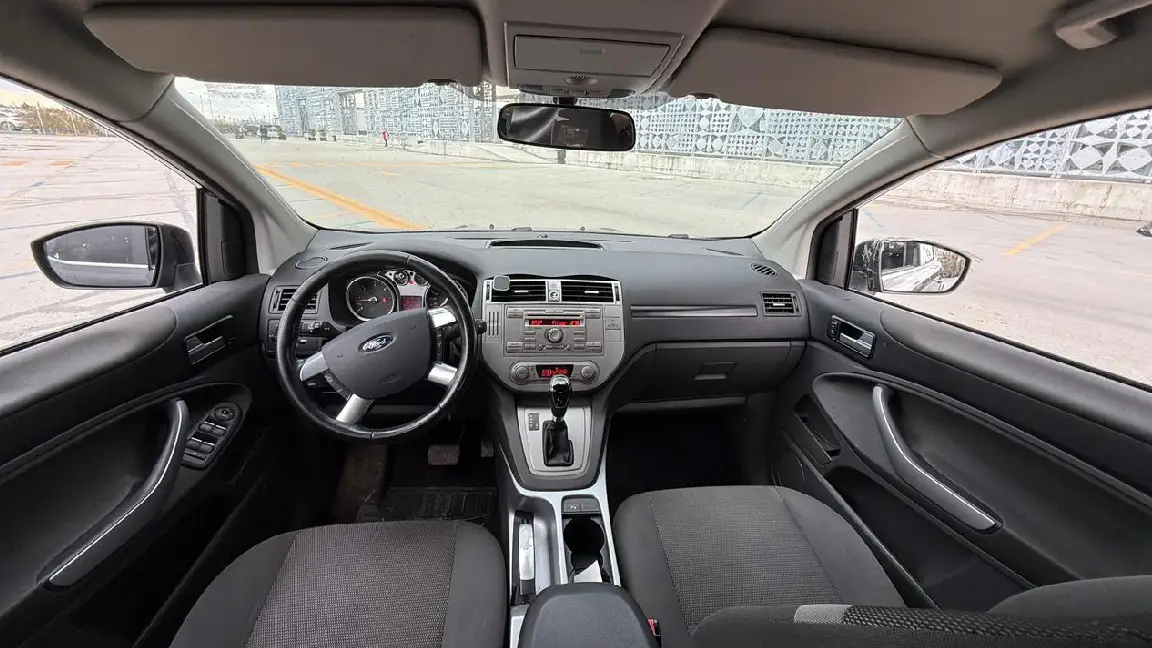 Ford Koga (4)