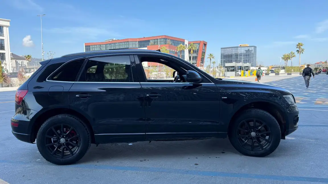 Audi Q5 (3)