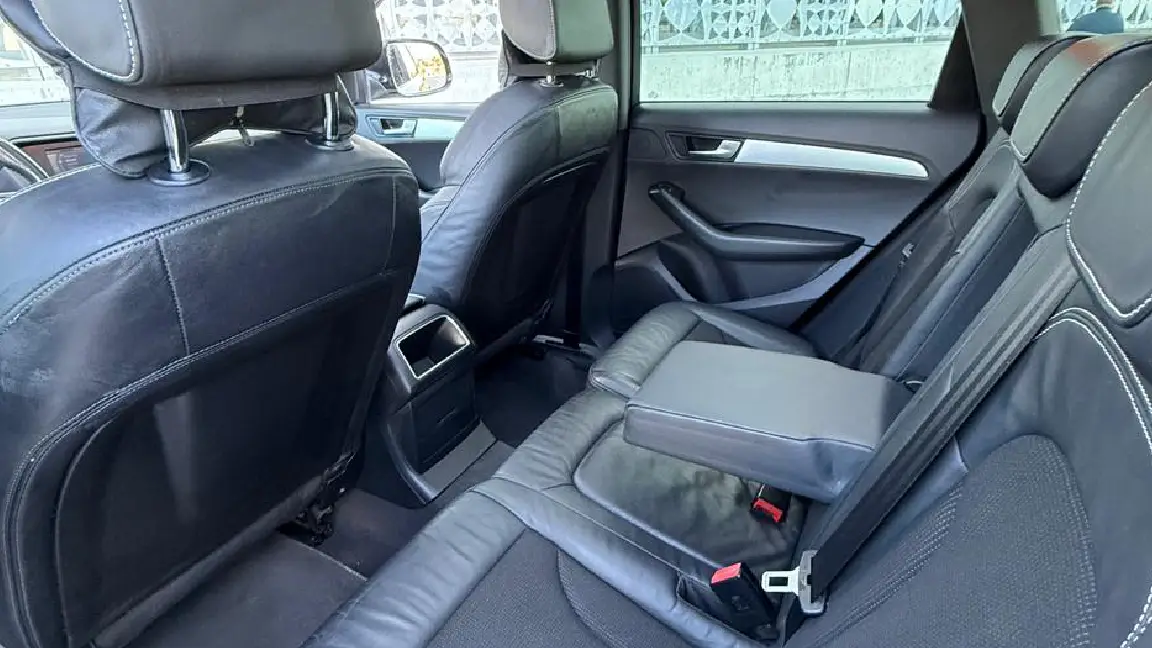 Audi Q5 (8)