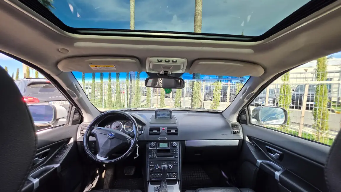 Volvo xc90 (6)