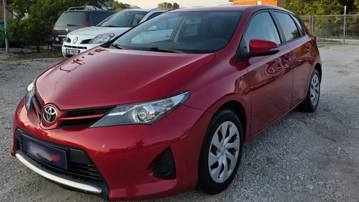 Yaris