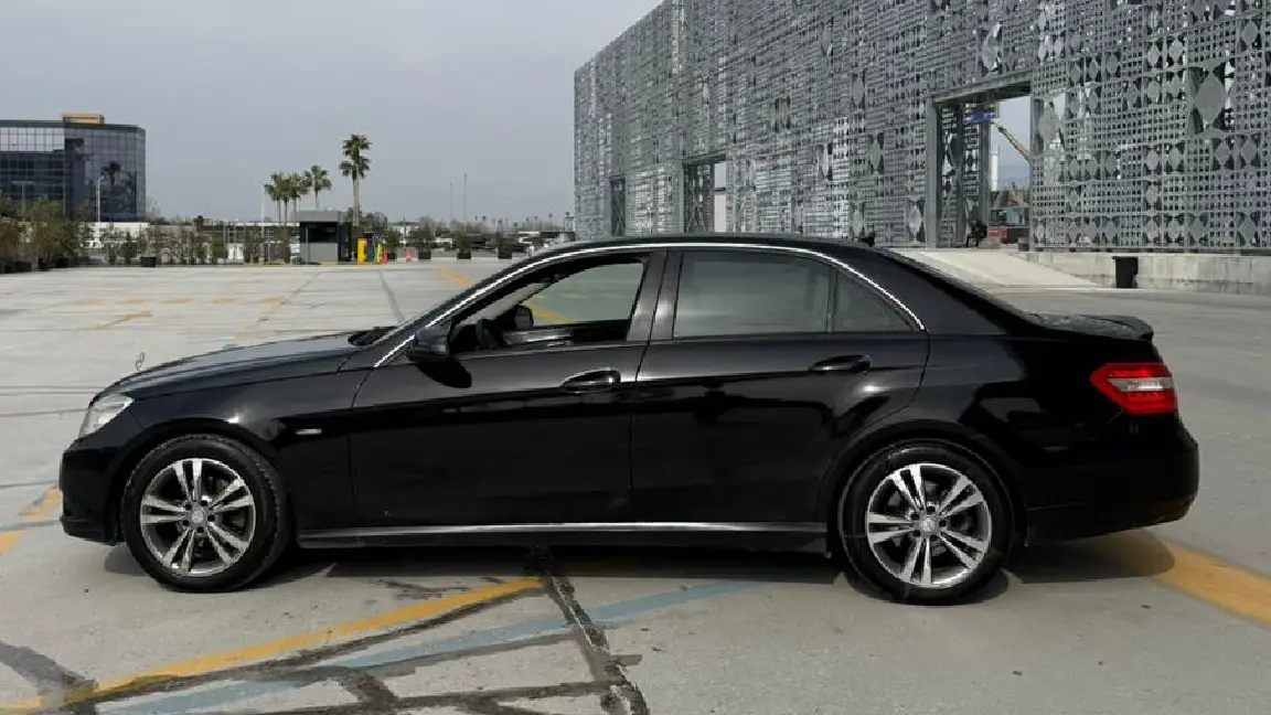 e class (1)