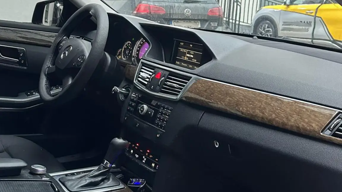 e class (3)