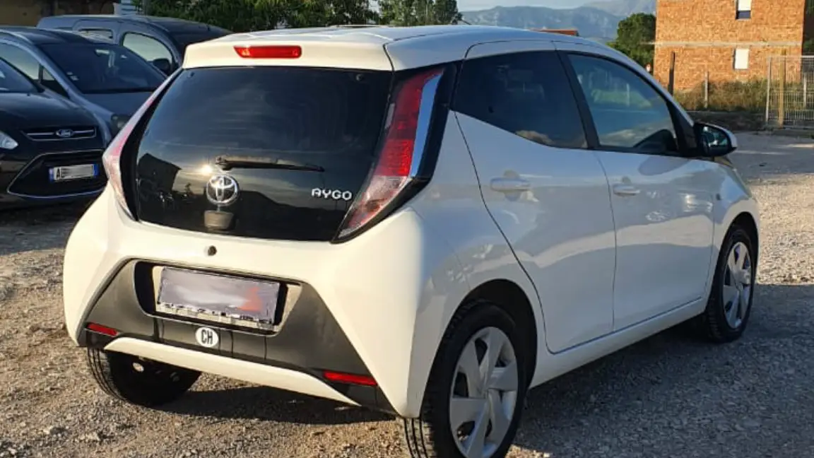 toyota (1)