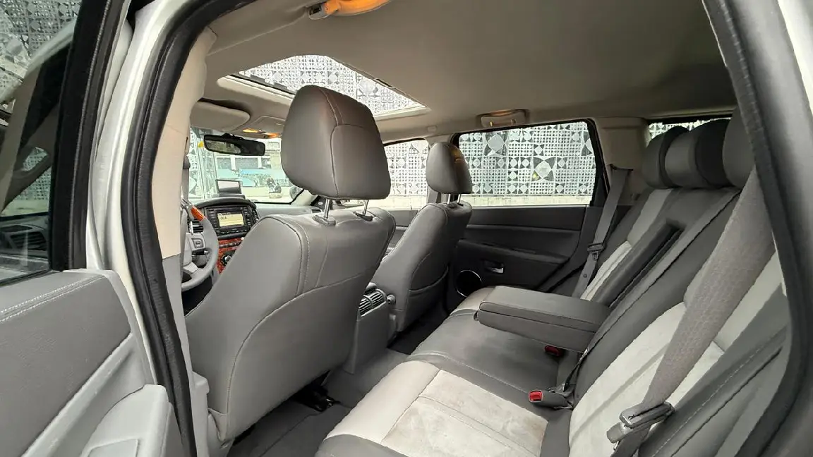 JEEP (2)
