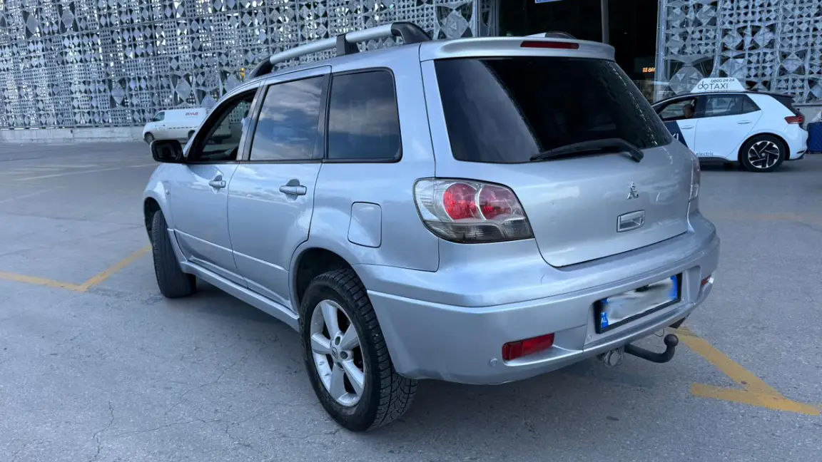 Mitsubishi (2)