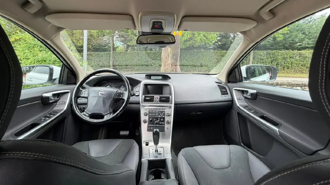 VOLVO (3)