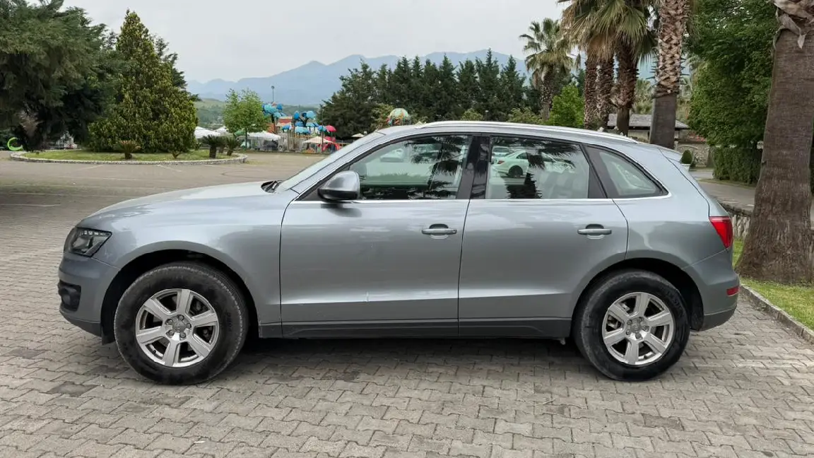 Audi Q5 (3)