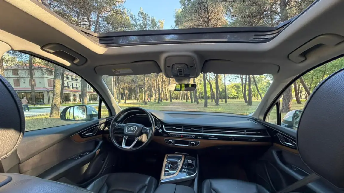 Audi Q7 (6)