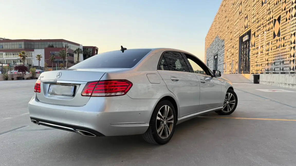 E CLASS (14)