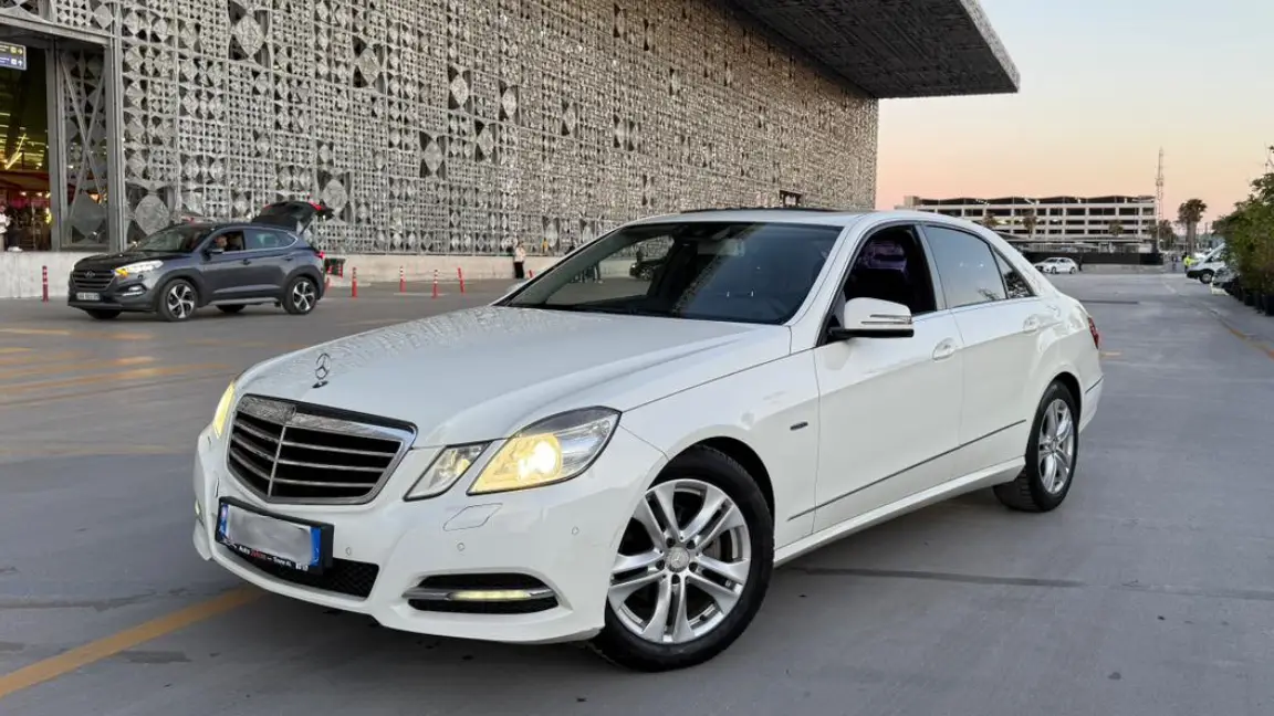E CLASS