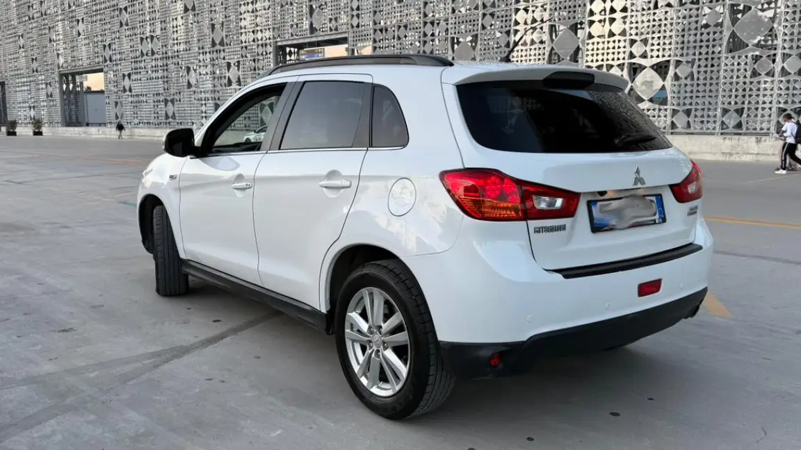 Mitsubishi (5)