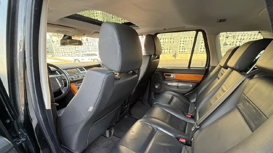 Range rover (2)