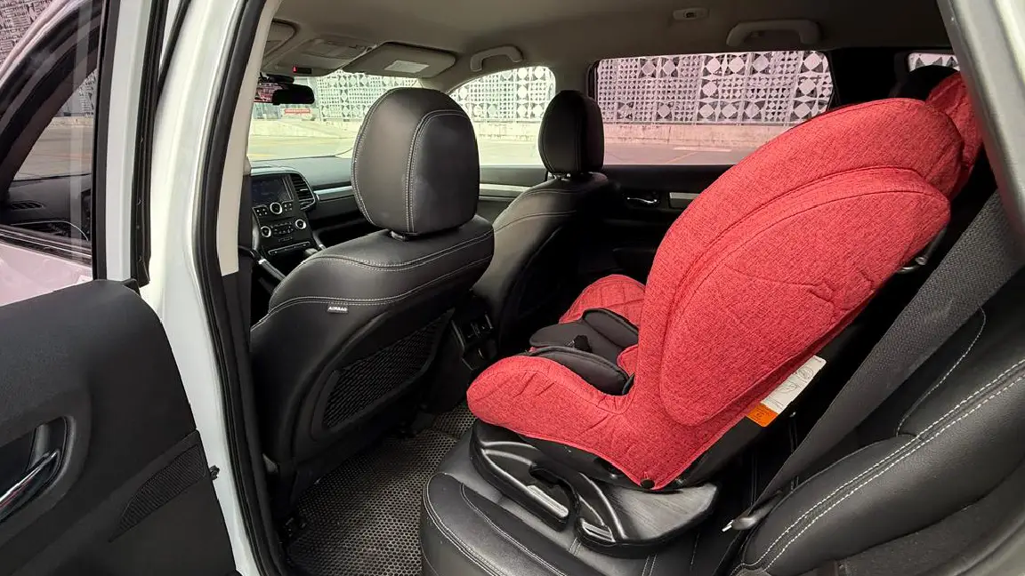Renault Me qera (4)