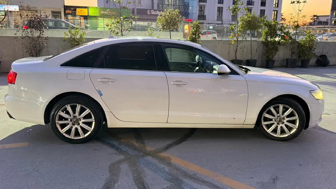 audi a6 (3)